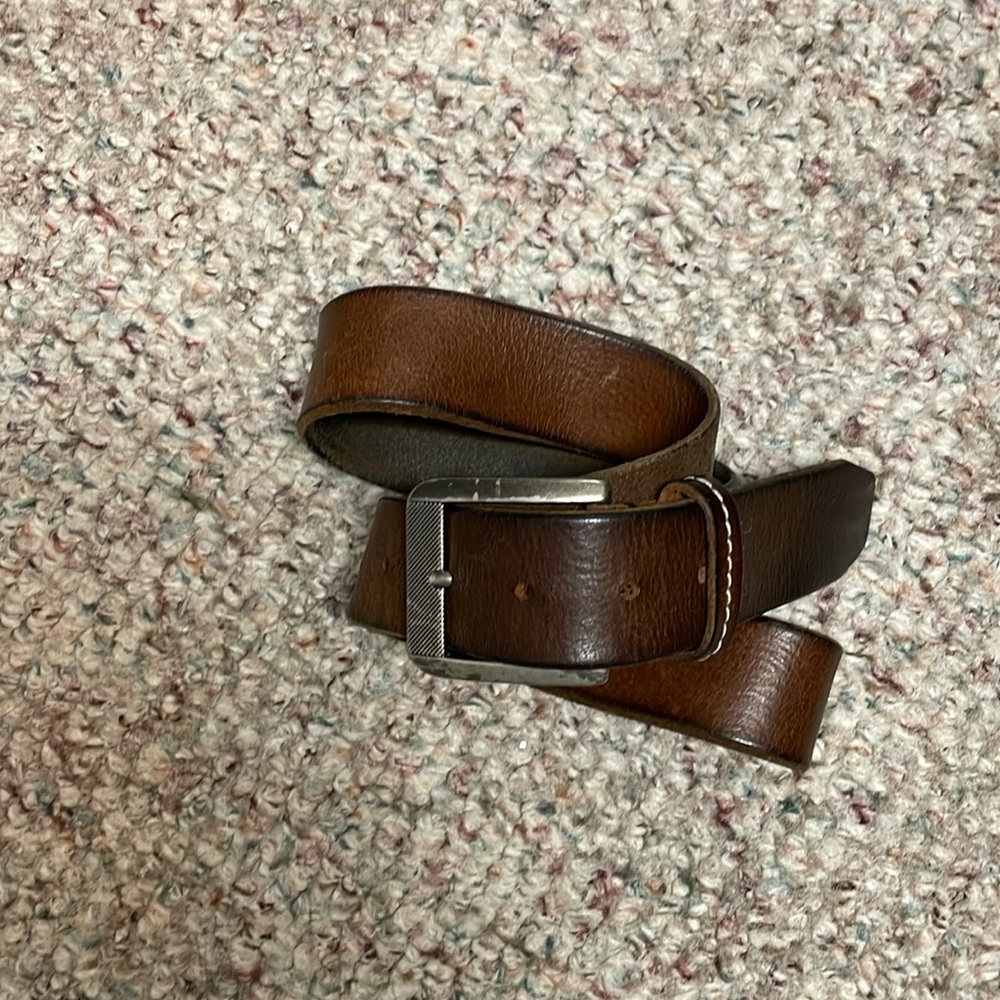Fossil leather belt
